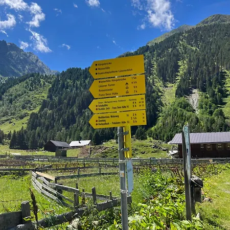 Alpengasthof Lüsens - Bergsteigerhaus * Sankt Sigmund im Sellrain